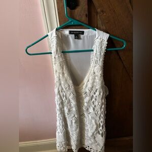 White lace sleeveless top